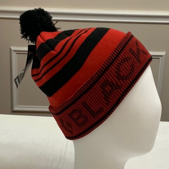 Black Diamond POM BEANIE - Black/hyper red - Picture 4 of 12